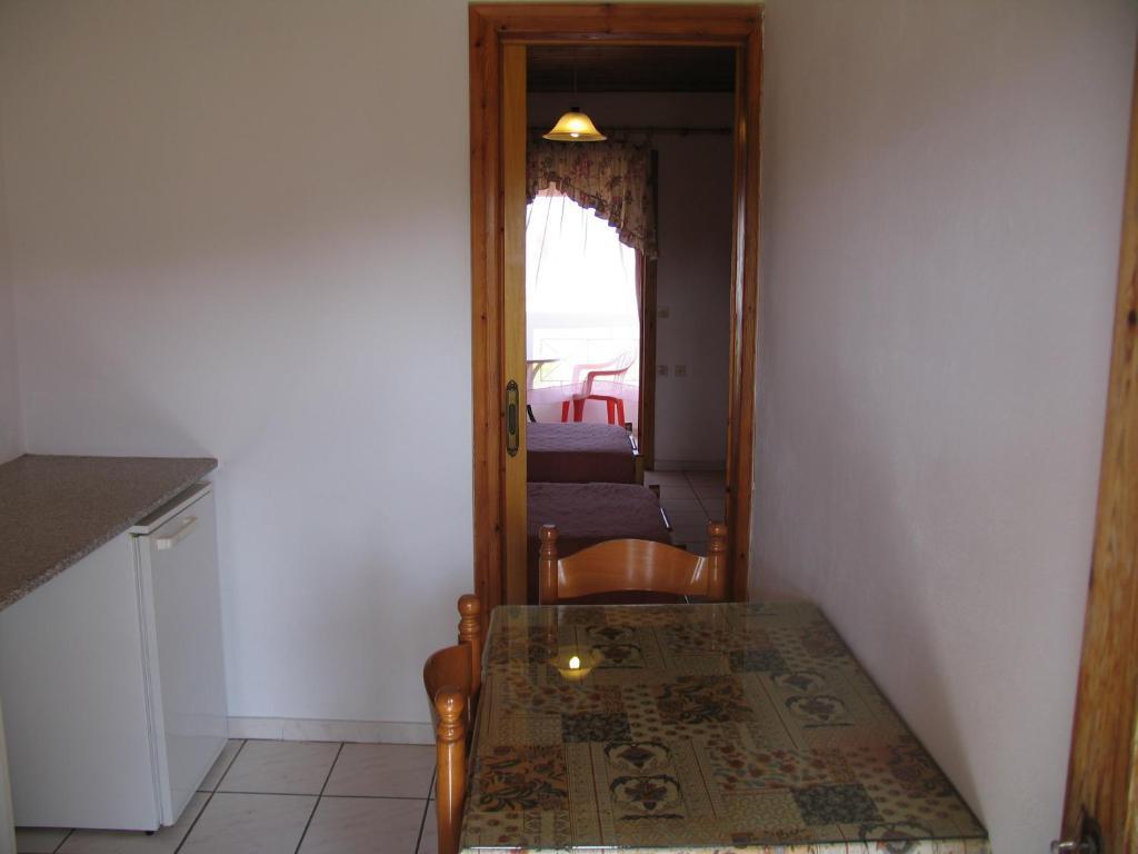 Loula Apartments Sidari  Room photo